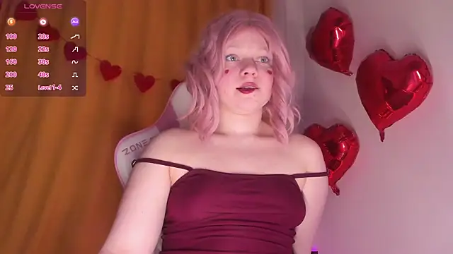 Snapshot of SueNiceeeee chatting on February 2026 01:36:01 AM SueNiceeeee online show from February 2026 01:36:01 AM