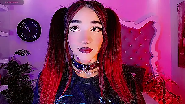 LeyXandrabraz online show from November 2025 07:36:02 PM