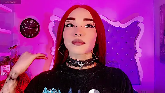 LeyXandrabraz online show from February 2026 08:30:02 PM