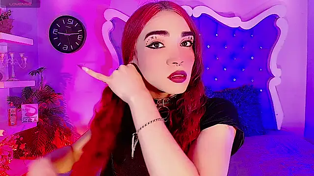 LeyXandrabraz online show from April 2026 07:41:02 PM