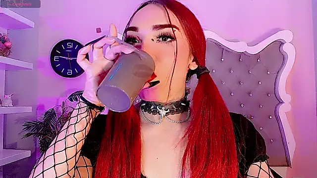 LeyXandrabraz online show from February 2026 08:17:01 PM