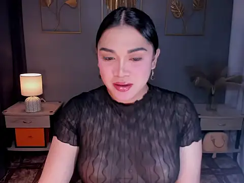 MaxeneCullens online show from November 2025 03:32:02 AM