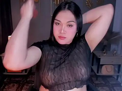 Snapshot of MaxeneCullens chatting on September 2025 04:41:02 AM MaxeneCullens online show from September 2025 04:41:02 AM