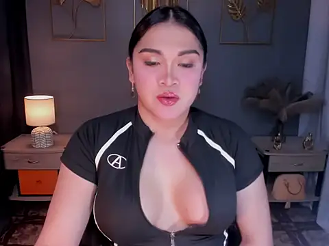 MaxeneCullens online show from October 2025 03:29:02 AM