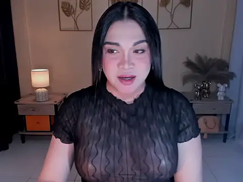 MaxeneCullens online show from April 2026 03:02:02 AM