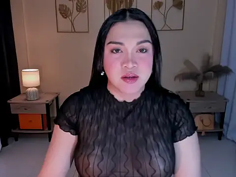 MaxeneCullens online show from December 2025 06:30:02 AM