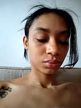 Leaberry online show from March 2026 07:03:02 PM