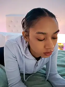 Leaberry online show from February 2026 03:01:01 PM