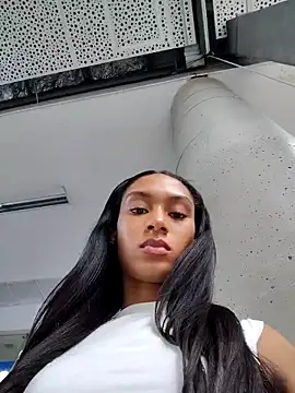 Leaberry online show from February 2026 06:06:01 PM