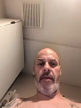 Snapshot of Ryeguy6969 chatting on February 2026 11:05:02 PM Ryeguy6969 online show from February 2026 11:05:02 PM