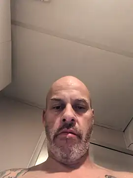 Snapshot of Ryeguy6969 chatting on January 2026 02:18:02 AM Ryeguy6969 online show from January 2026 02:18:02 AM