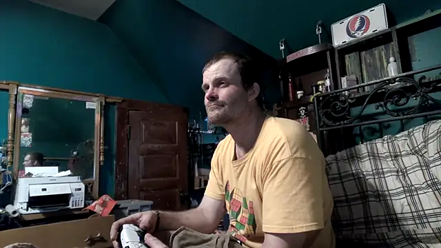 charactrzero online show from April 2026 10:14:01 PM