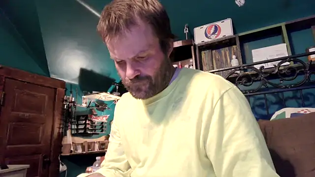 Snapshot of charactrzero chatting on November 2025 12:59:01 AM charactrzero online show from November 2025 12:59:01 AM