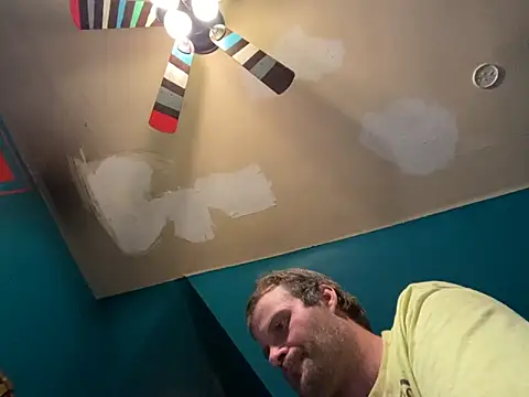 Snapshot of charactrzero chatting on October 2025 10:19:01 PM charactrzero online show from October 2025 10:19:01 PM