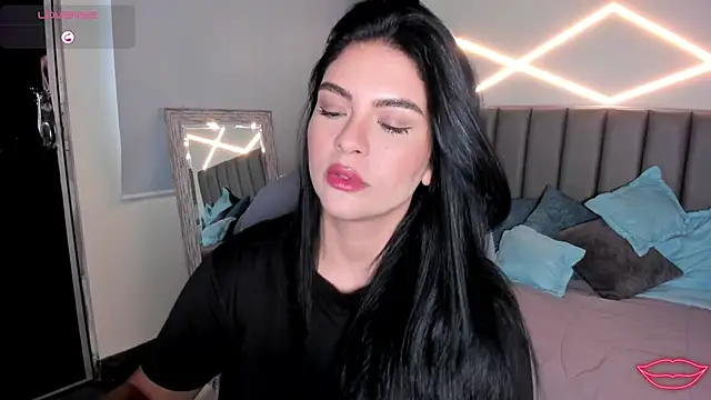 Veronicalanx1 online show from March 2026 11:43:01 AM