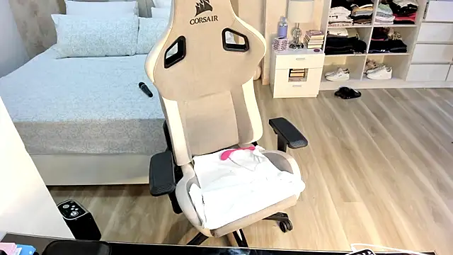 stefializon online show from March 2026 01:08:02 AM