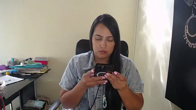 kendall 52 online show from September 2025 02:45:01 PM