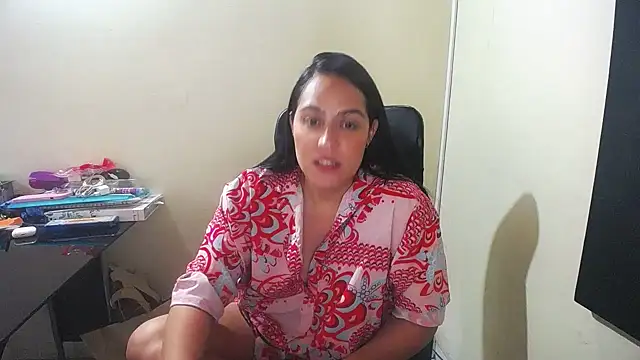 kendall 52 online show from January 2025 01:41:02 PM
