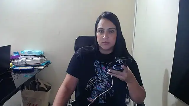 kendall 52 online show from February 2025 02:16:02 PM