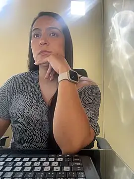 kendall 52 online show from March 2026 02:53:02 PM