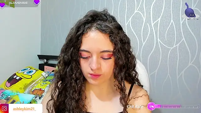 Snapshot of AshleyKim_ chatting on February 2025 07:06:01 PM AshleyKim online show from February 2025 07:06:01 PM