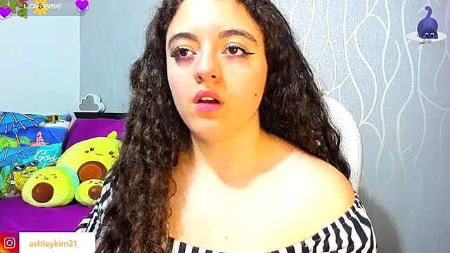 AshleyKim  online show from December 2025 01:21:02 AM