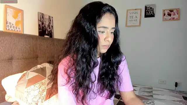 Snapshot of valeryvegas_2 chatting on October 2025 02:57:02 AM valeryvegas 2 online show from October 2025 02:57:02 AM