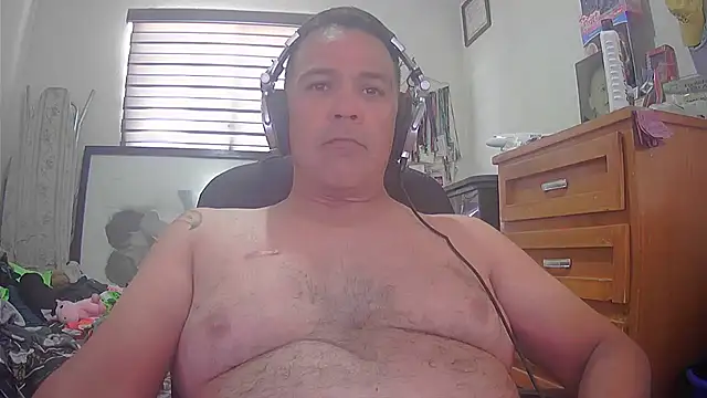 pmartemo online show from December 2025 06:32:01 PM