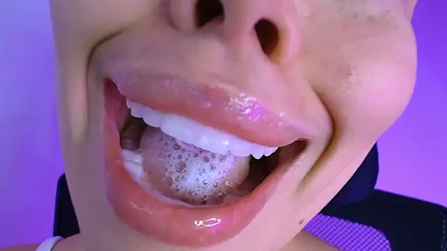 lisbet21x online show from October 2025 10:28:02 PM