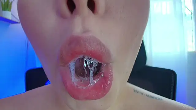 lisbet21x online show from February 2025 07:12:02 PM