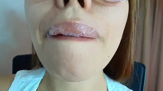 lisbet21x online show from March 2026 01:40:01 AM