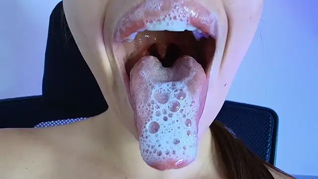 lisbet21x online show from February 2026 09:25:02 PM