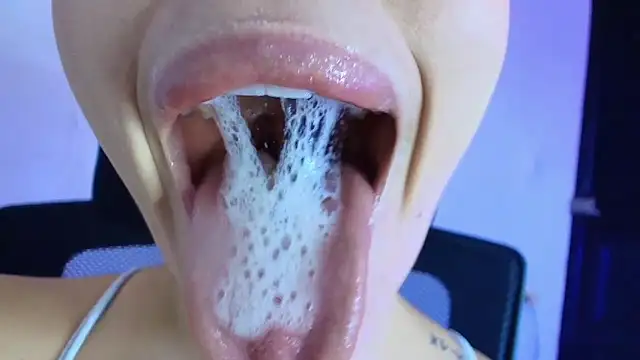 lisbet21x online show from February 2026 08:09:01 PM