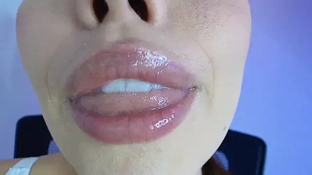 lisbet21x online show from February 2026 03:10:01 PM