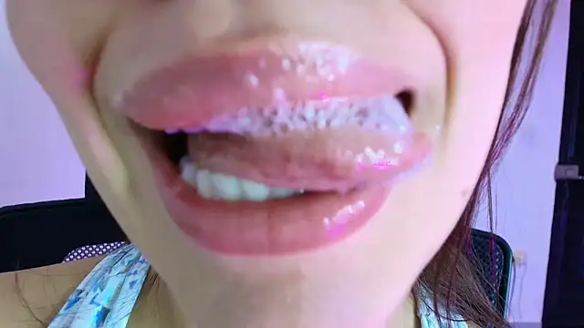 lisbet21x online show from November 2025 12:09:02 PM