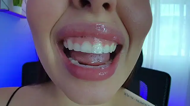 lisbet21x online show from February 2025 07:27:02 PM