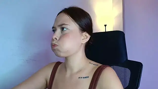 lisbet21x online show from November 2025 09:29:02 PM