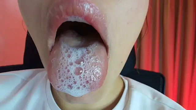 lisbet21x online show from July 2026 10:42:01 PM