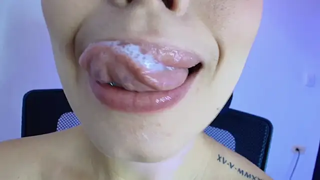 lisbet21x online show from January 2026 03:18:01 PM