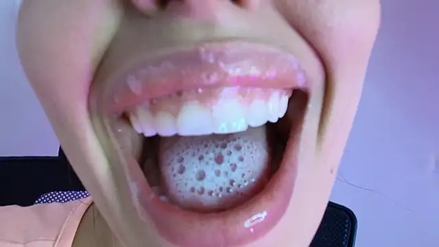 lisbet21x online show from November 2025 05:01:01 PM