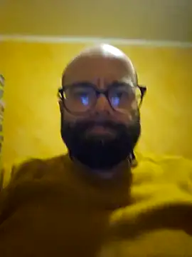 Snapshot of Dolceporco19 chatting on December 2025 05:03:02 PM Dolceporco19 online show from December 2025 05:03:02 PM