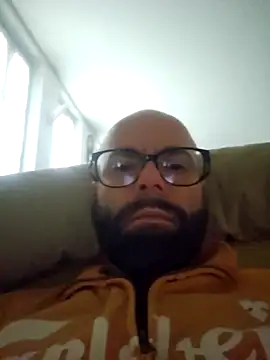 Snapshot of Dolceporco19 chatting on November 2025 09:25:01 AM Dolceporco19 online show from November 2025 09:25:01 AM