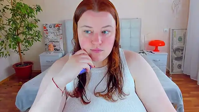 Snapshot of PolinaSalvatore chatting on April 2026 02:32:02 PM PolinaSalvatore online show from April 2026 02:32:02 PM