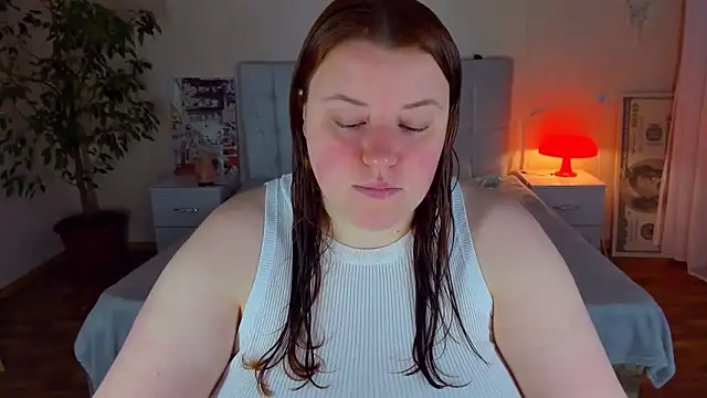 Snapshot of PolinaSalvatore chatting on April 2026 03:19:02 PM PolinaSalvatore online show from April 2026 03:19:02 PM