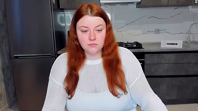 Snapshot of PolinaSalvatore chatting on February 2025 02:02:01 PM PolinaSalvatore online show from February 2025 02:02:01 PM