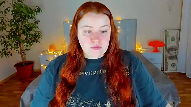 PolinaSalvatore online show from February 2026 05:00:02 PM