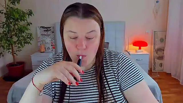 PolinaSalvatore online show from April 2026 01:14:01 PM