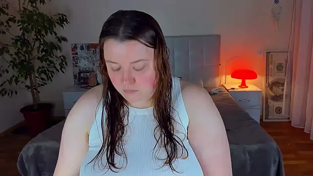 Snapshot of PolinaSalvatore chatting on July 2026 06:42:02 PM PolinaSalvatore online show from July 2026 06:42:02 PM