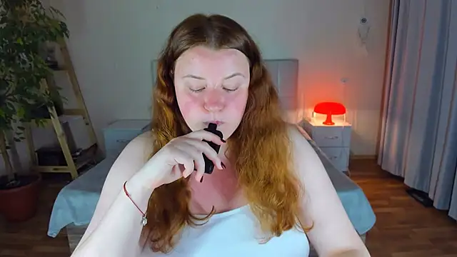 Snapshot of PolinaSalvatore chatting on September 2025 04:57:01 PM PolinaSalvatore online show from September 2025 04:57:01 PM