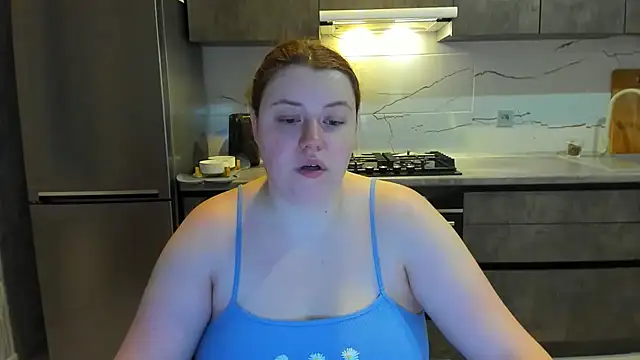 Snapshot of PolinaSalvatore chatting on February 2025 02:58:02 PM PolinaSalvatore online show from February 2025 02:58:02 PM